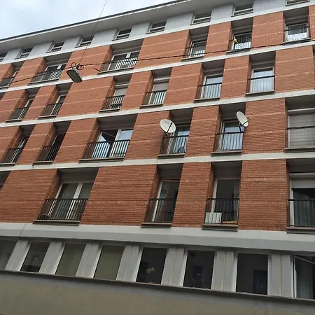 Downtown Rose Garden Apartments Whit Garage Opcional Apartment